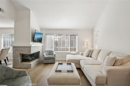 61 Woodleaf, Irvine, CA, 92614-7059 | Card Image