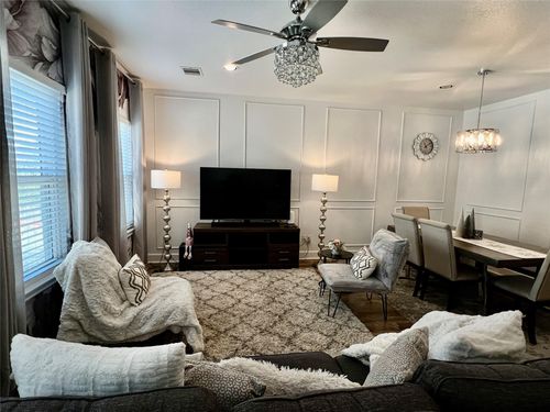 312 Mission Lane, Houston, TX, 77011 | Card Image