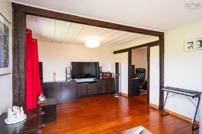 10353 Marble Mountain Rd, House other with 4 bedrooms, 2 bathrooms and 4 parking in Orangedale NS | Image 16