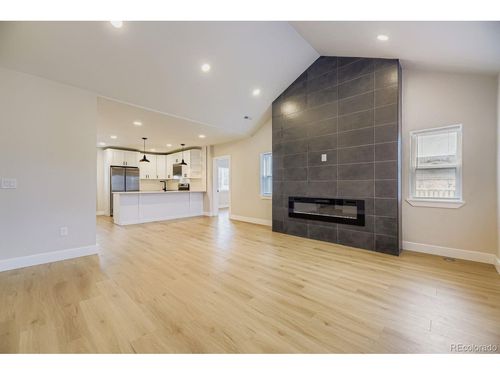 2600 Colorado Blvd, Denver, CO, 80207-3014 | Card Image