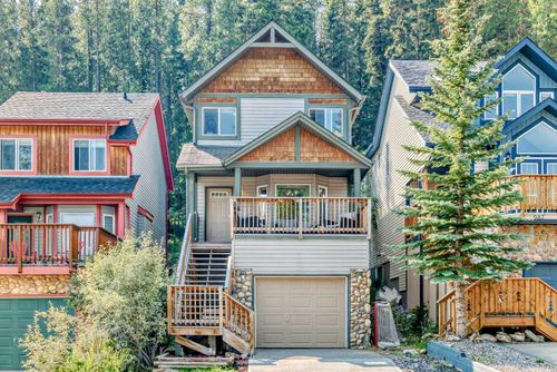 985 Wilson Way, Canmore, AB, T1W2Y9 | Card Image