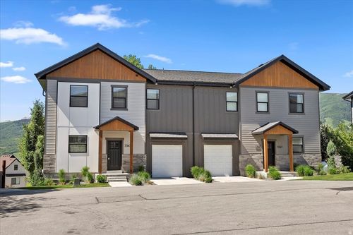 3543 N Creekside Way, Eden, UT, 84310-6770 | Card Image