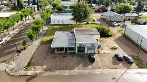 5003 50 St, Mundare, AB, T0B3H0 | Card Image