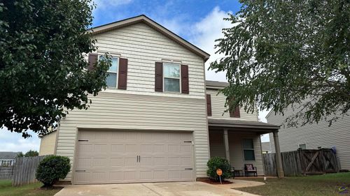 203 Flowing Meadows Dr, Kathleen, GA, 31047-2738 | Card Image