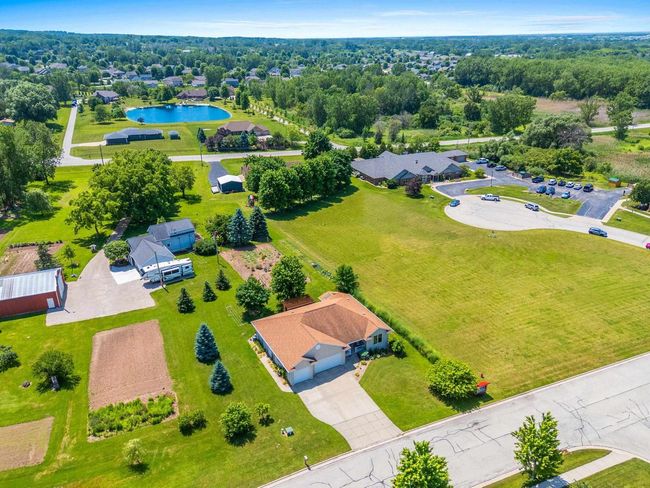 1374 Angels Path, House other with 5 bedrooms, 4 bathrooms and null parking in LEDGEVIEW WI | Image 65