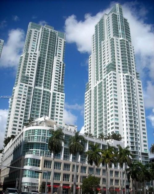 303-244 Biscayne Blvd, Miami, FL, 33132-2286 | Card Image