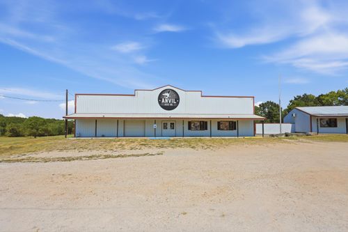 7837 Gateway Dr, Neosho, MO, 64850-8134 | Card Image