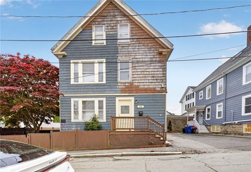 26 Ashland Pl, New Bedford, MA, 02740-6908 | Card Image