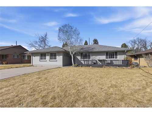 211 Magnolia St, Denver, CO, 80220-6009 | Card Image