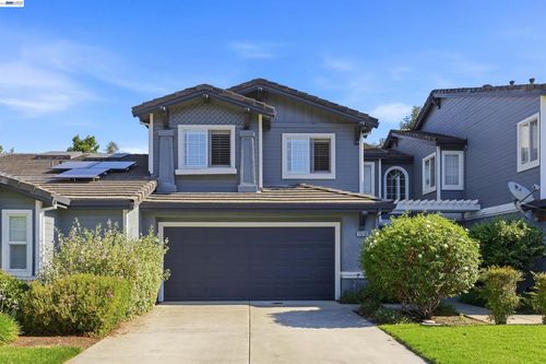 1510 Corte Reina Cmn, Livermore, CA, 94551-7432 | Card Image