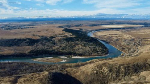 75.50 Acres North Springbank 5;3;25;28;Se, Rural Rocky View County, AB, T3Z3M2 | Card Image