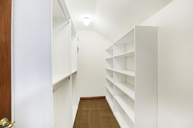Bedroom 4 walk in closet | Image 54