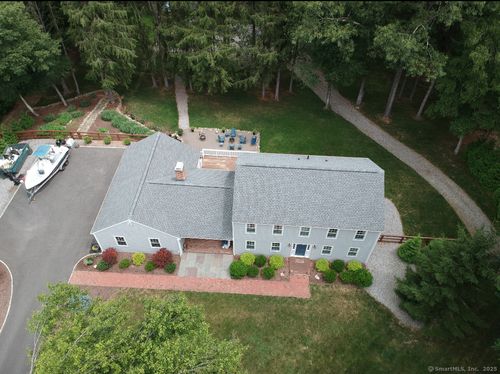 124 Wilson Rd, Easton, CT, 06612-1621 | Card Image