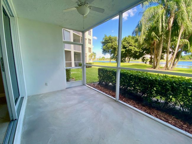 APT-104 - 3051 N Course Dr, Condo with 2 bedrooms, 2 bathrooms and null parking in Pompano Beach FL | Image 5