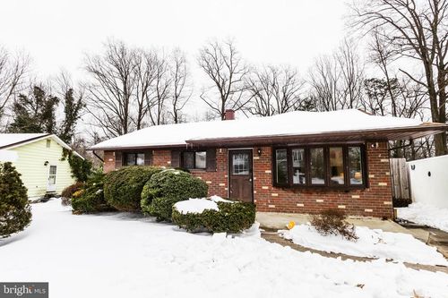 545 Crestpark Dr, GLEN BURNIE, MD, 21061-5101 | Card Image