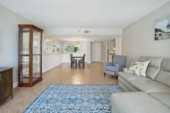 APT-208 - 4201 N Ocean Blvd, Condo with 2 bedrooms, 2 bathrooms and null parking in Boca Raton FL | Image 11