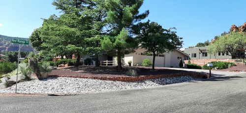 15 Red Range Cir, Sedona, AZ, 86351-7621 | Card Image