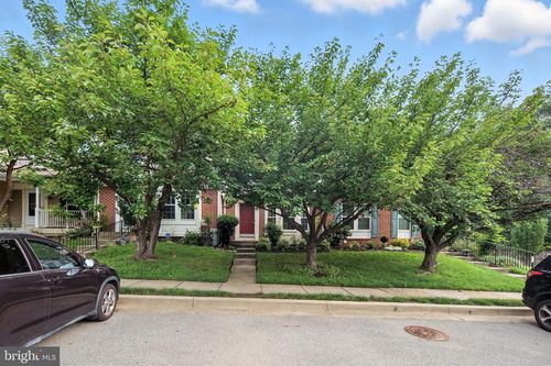 52 Ironwood Cir, BALTIMORE, MD, 21209-1758 | Card Image