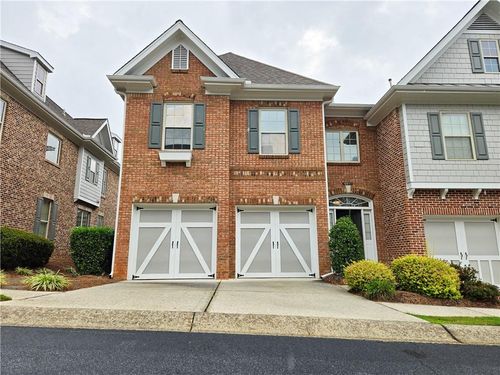 10281 Midway Ave, Johns Creek, GA, 30022-6028 | Card Image