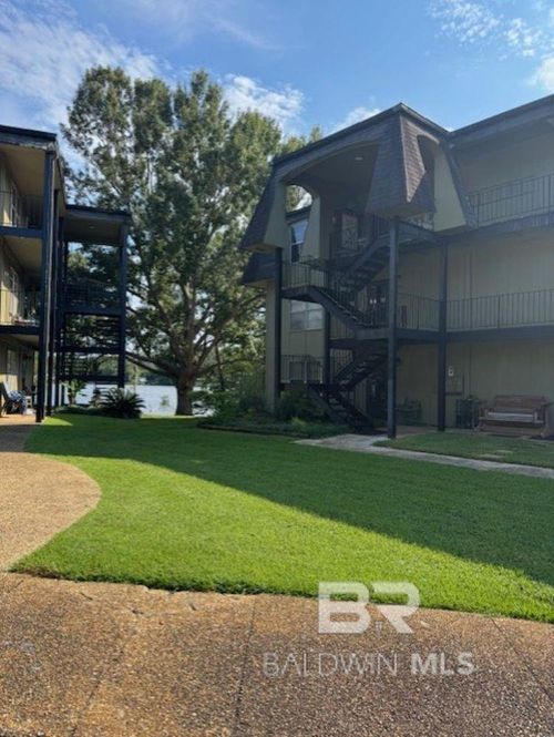 301-301 Riverbend Dr, Mobile, AL, 36605-6803 | Card Image