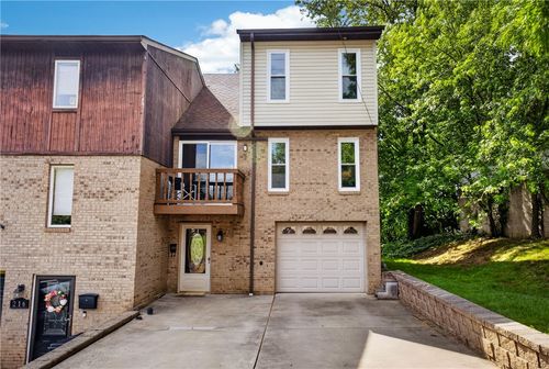 214 Union Ave, N Versailles, PA, 15137-1849 | Card Image