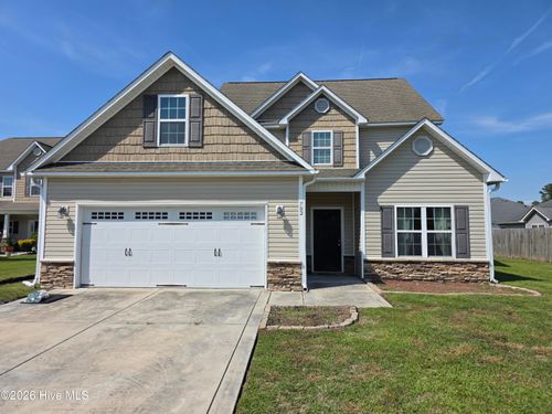702 Appling Ct, Jacksonville, NC, 28546-8450 | Card Image