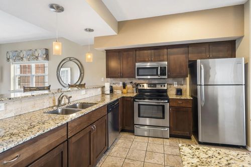 230-2800 Green Mountain Dr, Branson, MO, 65616-0602 | Card Image
