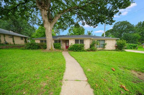 3018 Tower Dr, Tyler, TX, 75701-6612 | Card Image
