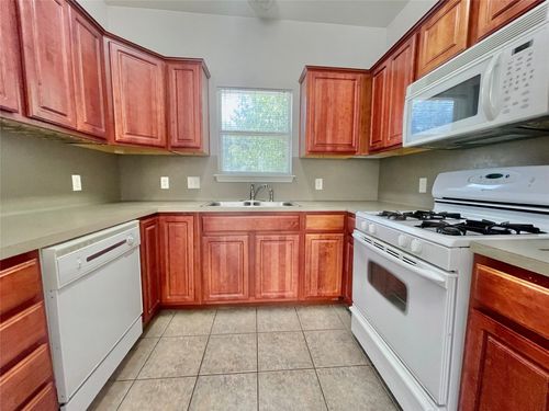 a-1814 Ulit Ave, Austin, TX, 78702-1527 | Card Image