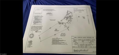 644 Teaster Valley Ln, Banner Elk, NC, 28604-8918 | Card Image