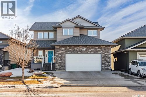 562 Evergreen Blvd, Saskatoon, SK, S7W0M8 | Card Image