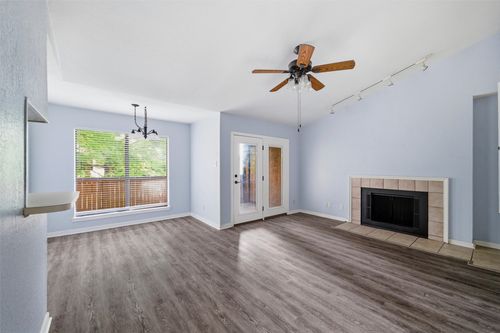 3621-1212 Horizon Trl, Arlington, TX, 76011-2901 | Card Image