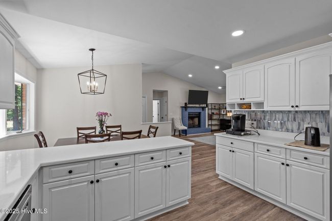 180 Lancashire Ln, House other with 3 bedrooms, 2 bathrooms and 4 parking in West End NC | Image 12
