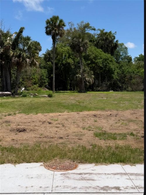 535 Oak Street, Daytona Beach, FL, 32114 | Card Image