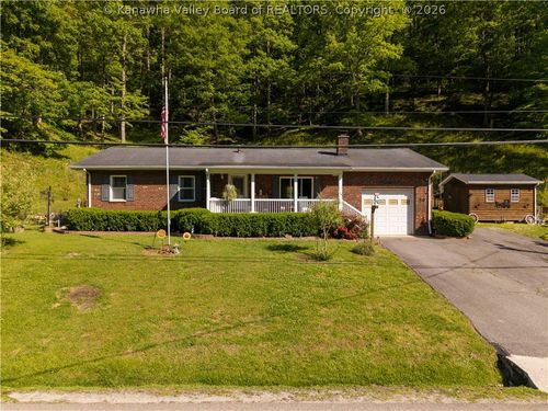 17413 Daniel Boone Pkwy, Peytona, WV, 25154-9752 | Card Image