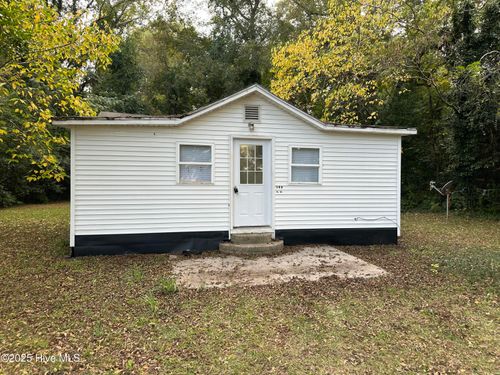 411 Mckay St, Laurinburg, NC, 28352-3839 | Card Image