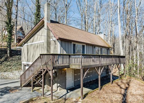 662 Locust Dr, Maggie Valley, NC, 28751-7866 | Card Image