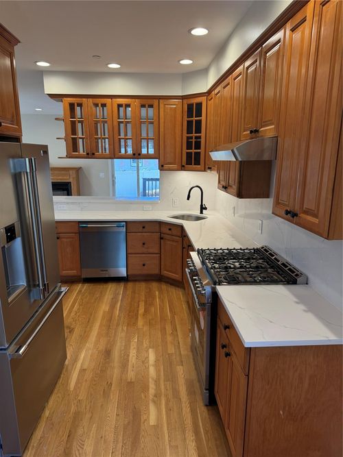 650 E Main St, Jefferson Valley, NY, 10535-1132 | Card Image