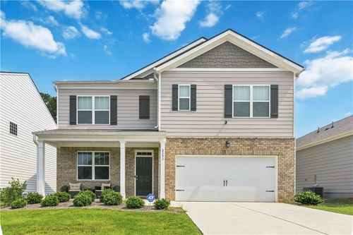 8293 Bluewater Dr, Fairburn, GA, 30213-2143 | Card Image