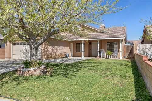 2416 Oakgrove St, Rosamond, CA, 93560-6884 | Card Image