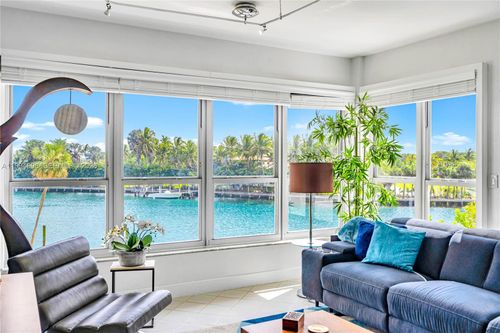 3-c-9102 W Bay Harbor Dr, Bay Harbor Islands, FL, 33154-3603 | Card Image