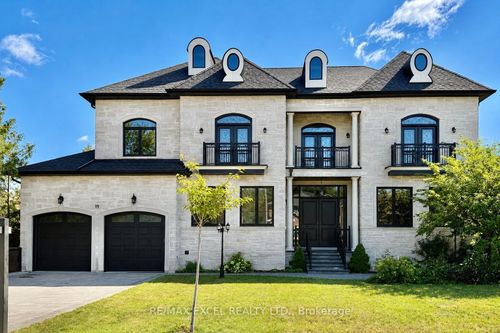 19 Blyth St, Richmond Hill, ON, L4E2Y2 | Card Image