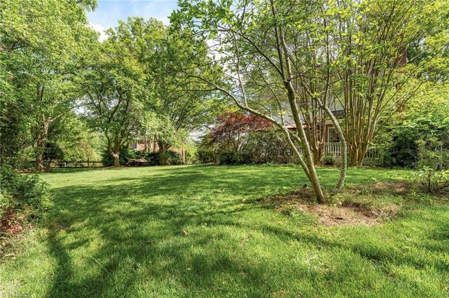 8124 Glengarriff Rd, House other with 4 bedrooms, 4 bathrooms and null parking in Clemmons NC | Image 39