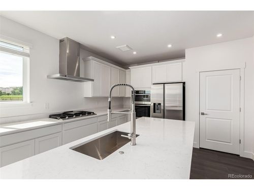 35 Ascent Trl, Englewood, CO, 80112-6567 | Card Image