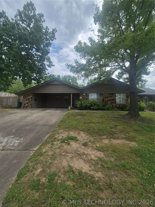 b-3352 E 56th Pl, Tulsa, OK, 74135-4187 | Card Image