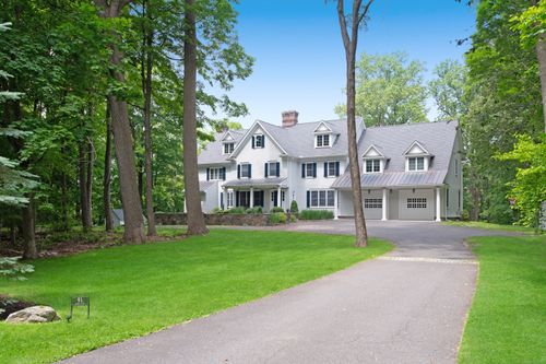 91 Golf Ln, Ridgefield, CT, 06877-4818 | Card Image