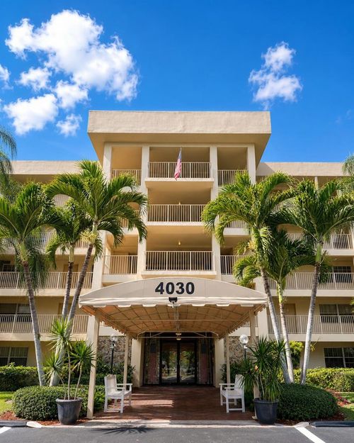 206-4030 W Palm Aire Drive, Pompano Beach, FL, 33069 | Card Image