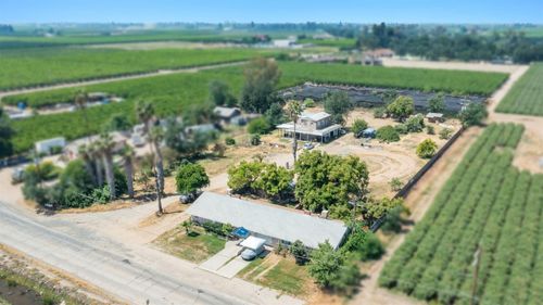 10861 S Reed Ave, Reedley, CA, 93654-9315 | Card Image