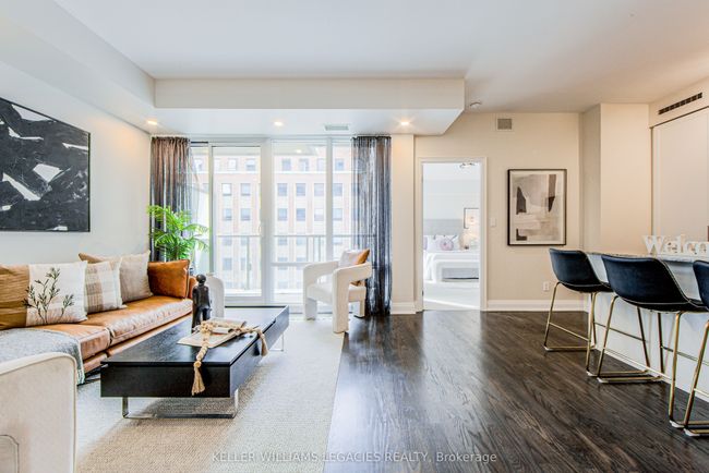 416 - 1 Bedford Rd, Condo with 2 bedrooms, 2 bathrooms and null parking in Toronto ON | Image 16