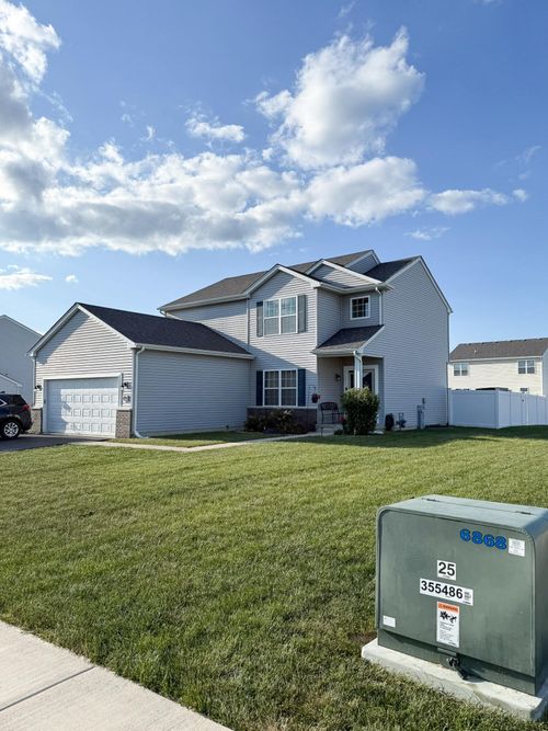 8518 Mayflower Dr, Lowell, IN, 46356 | Card Image